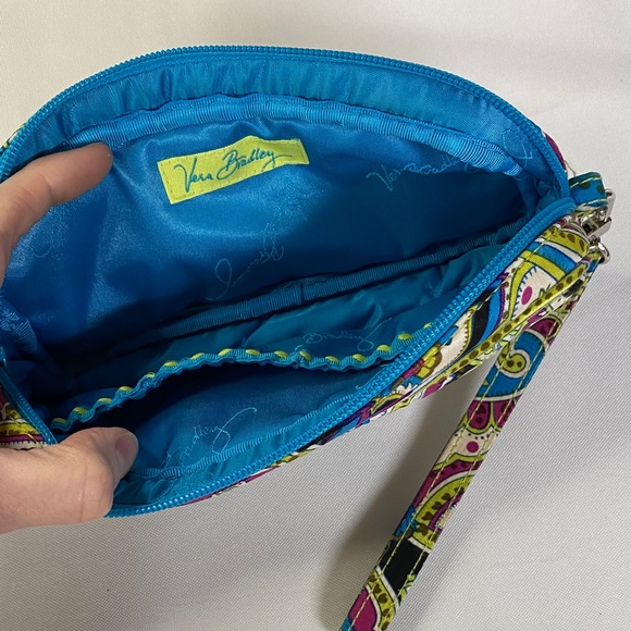 Limited Edition Vera Bradley Silk Collection Vibrant Paisley Women Shoulder Bag - Picture 2 of 10